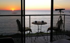 Clifftop Apartments Portland Vic