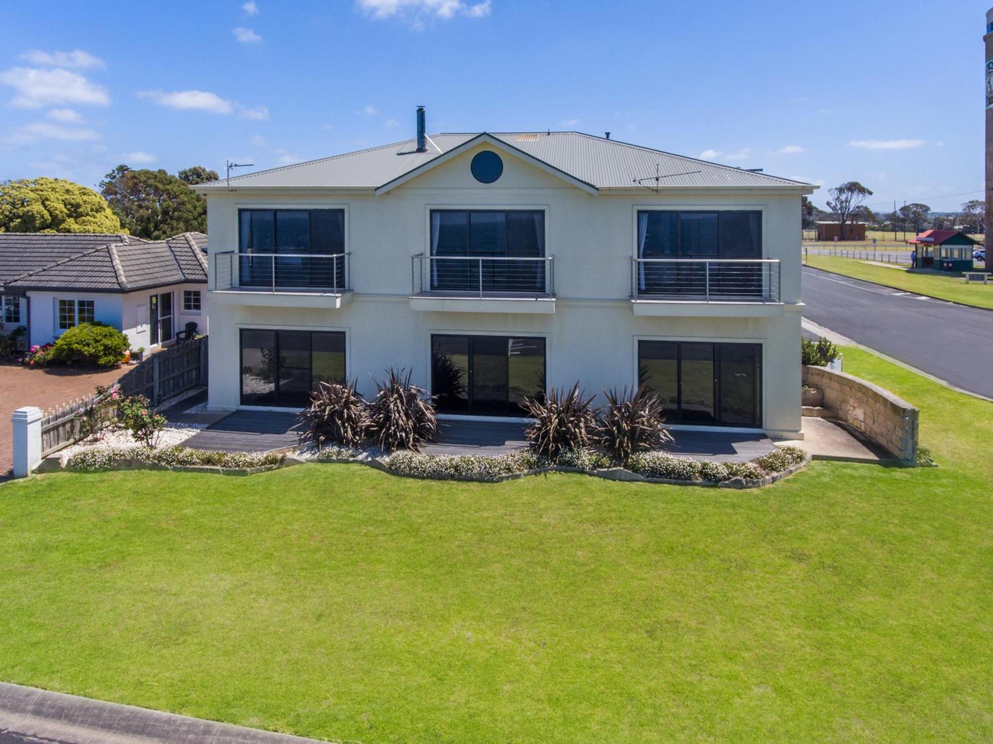 Clifftop Apartments Portland Vic Exterior photo