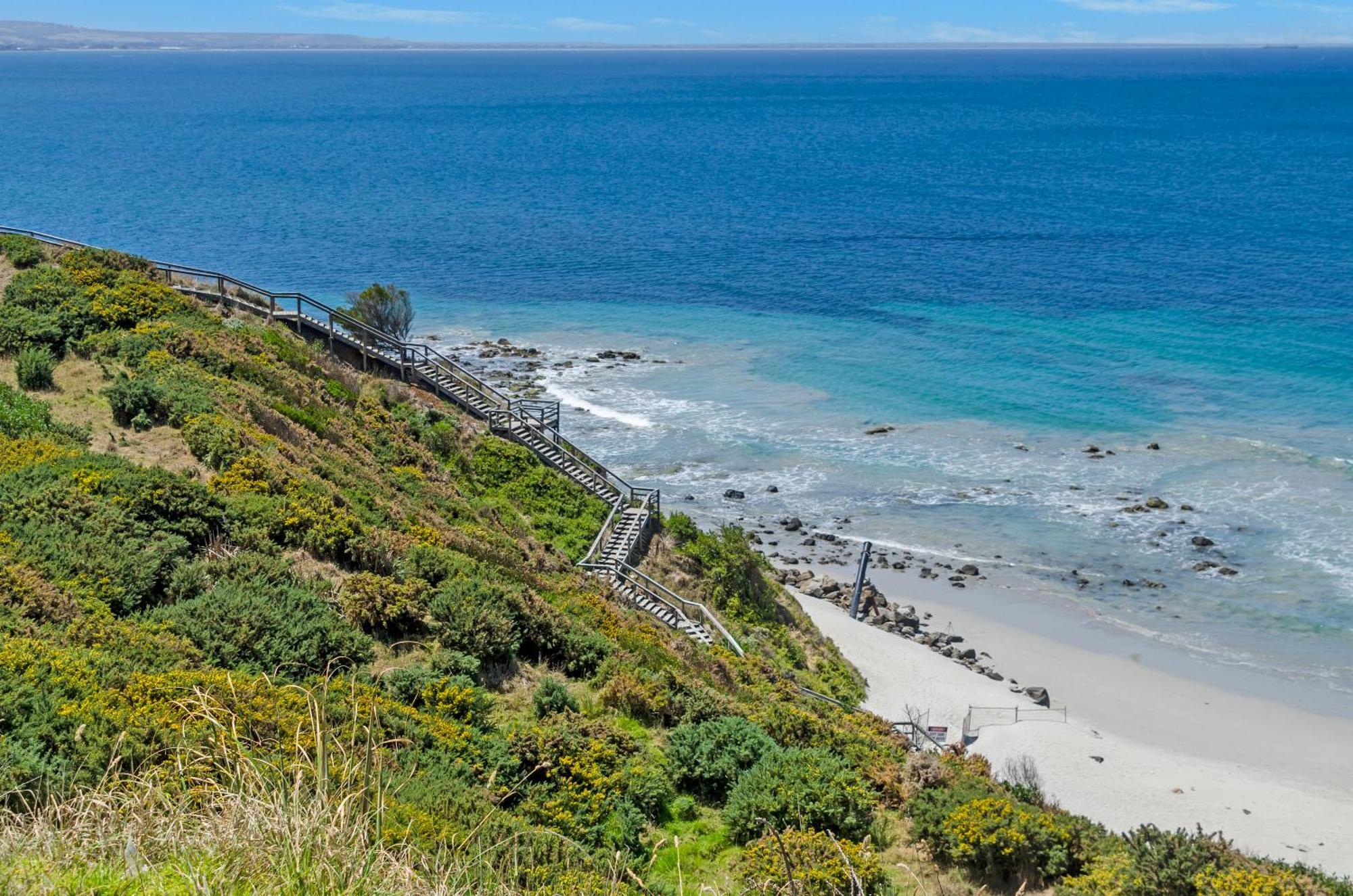 Clifftop Apartments Portland Vic Exterior photo