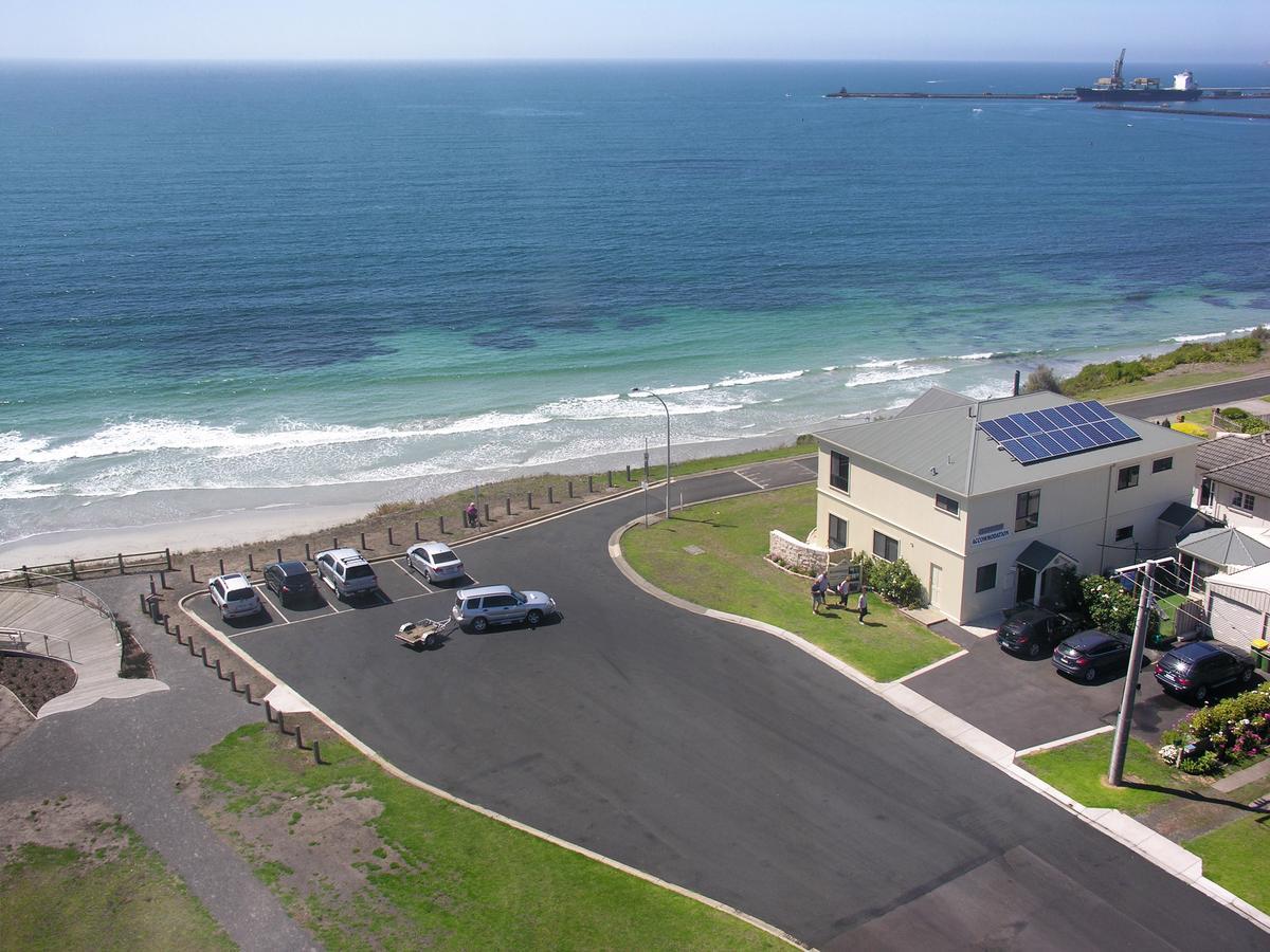 Clifftop Apartments Portland Vic Exterior photo